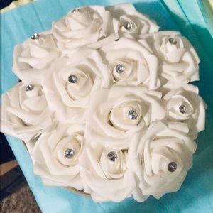 🌸Beautiful White Rose arrangement centerpiece 🌸